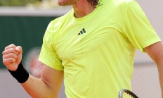 九游中国-年终总决赛险胜法网，西西帕斯扛起全队的简单介绍