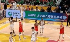 九游体育平台-技术犯规引发争议，裁判判罚成焦点的简单介绍