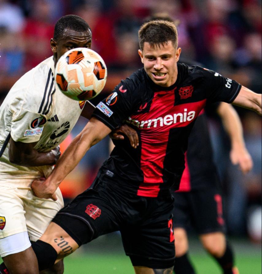 激情四射！欧洲足球赛场上演经典对决的简单介绍