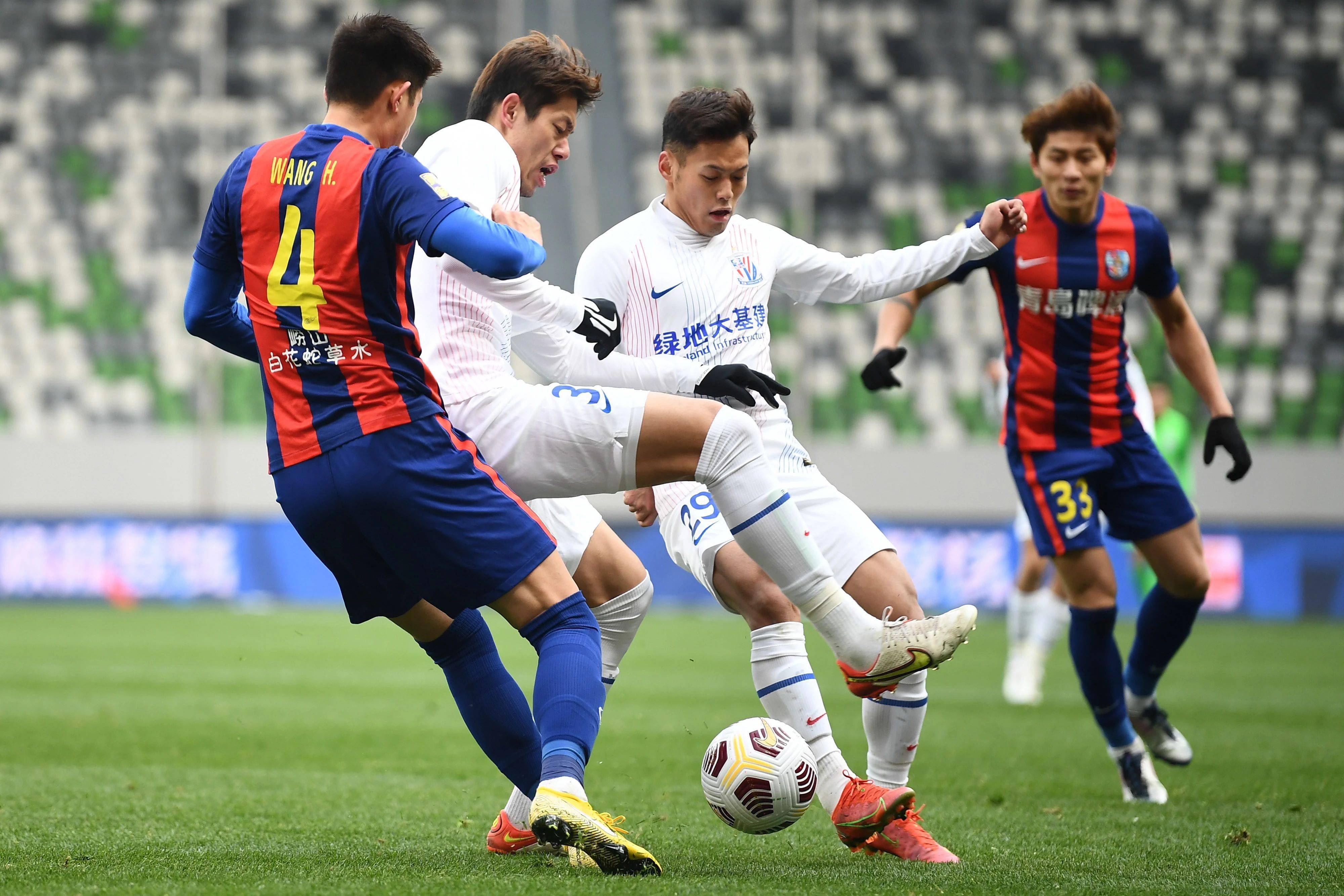 关于拜仁慕尼黑轻松击败对手，冲劲十足的信息