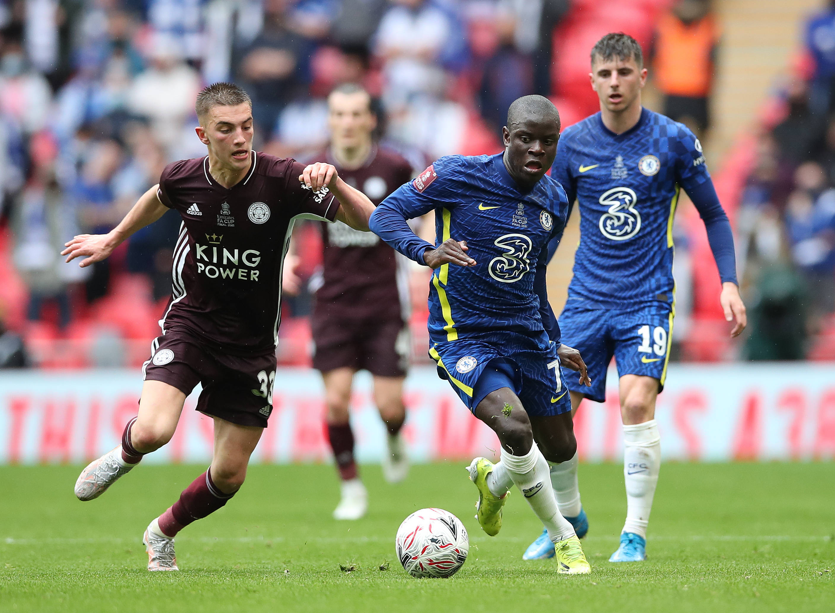 包含主场作战的不伦瑞克队全力以赴，争取胜利的词条