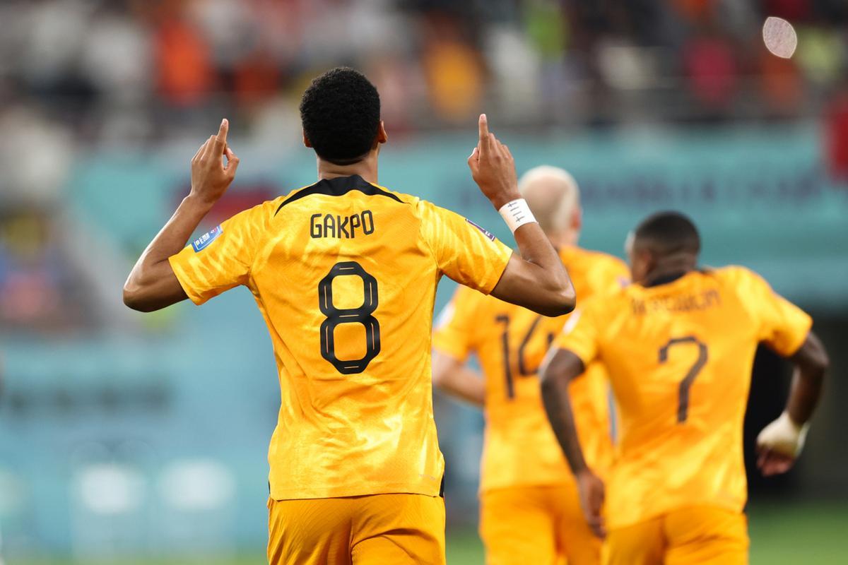 卡塔尔击败阿曼,顺利晋级男子足球半决赛的简单介绍 卡塔尔击败阿曼,顺利晋级男子足球半决赛的简单介绍