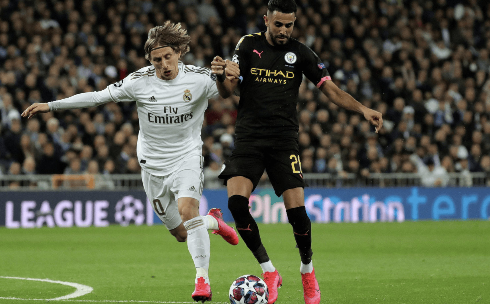 大巴黎宣布挖角皇马巨星,引起轰动的简单介绍 大巴黎宣布挖角皇马巨星,引起轰动的简单介绍