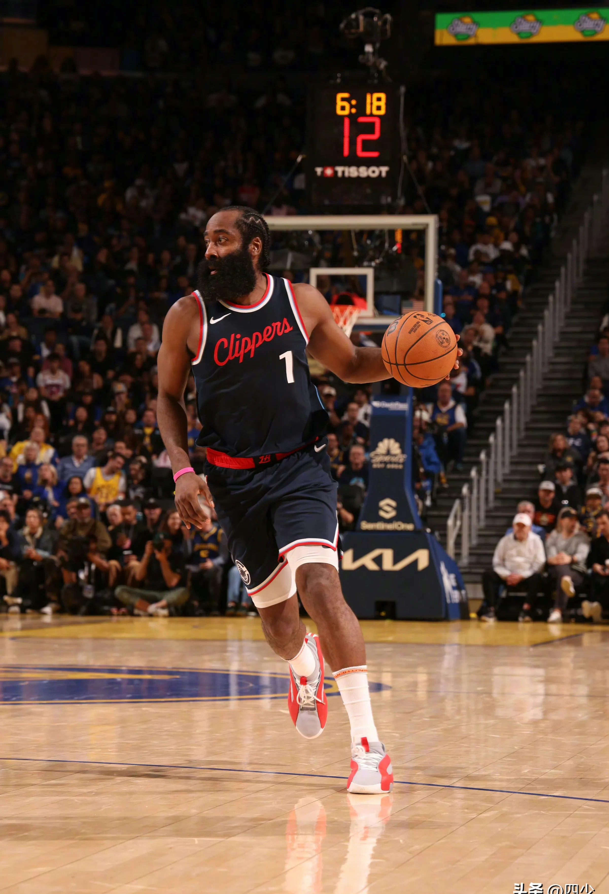 快船队轻松过关,稳固排名领先优势的简单介绍 快船队轻松过关,稳固排名领先优势的简单介绍