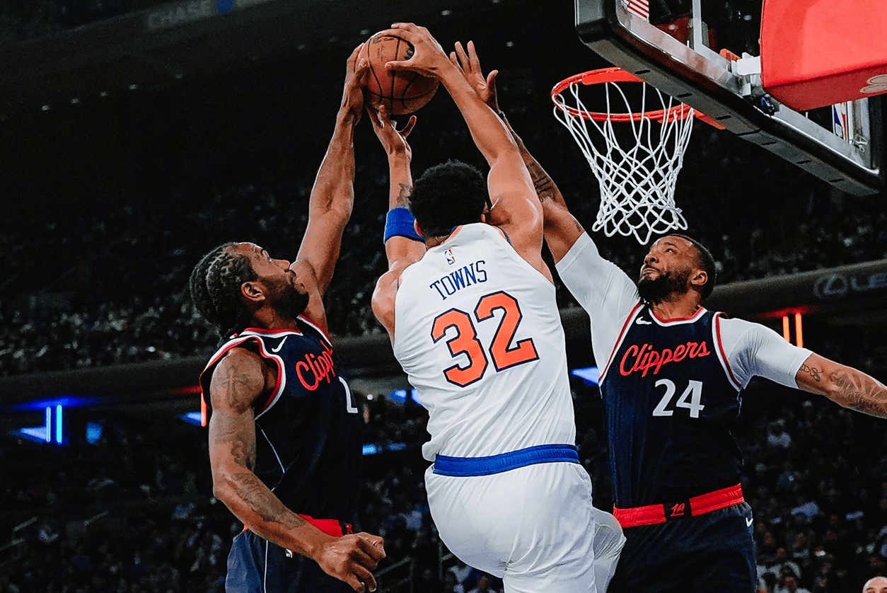 包含尼克斯轻取爵士，伦纳德统治全场的词条