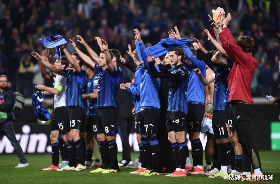 意大利足球盛会:佛罗伦萨击败对手斩获胜利 意大利足球盛会:佛罗伦萨击败对手斩获胜利