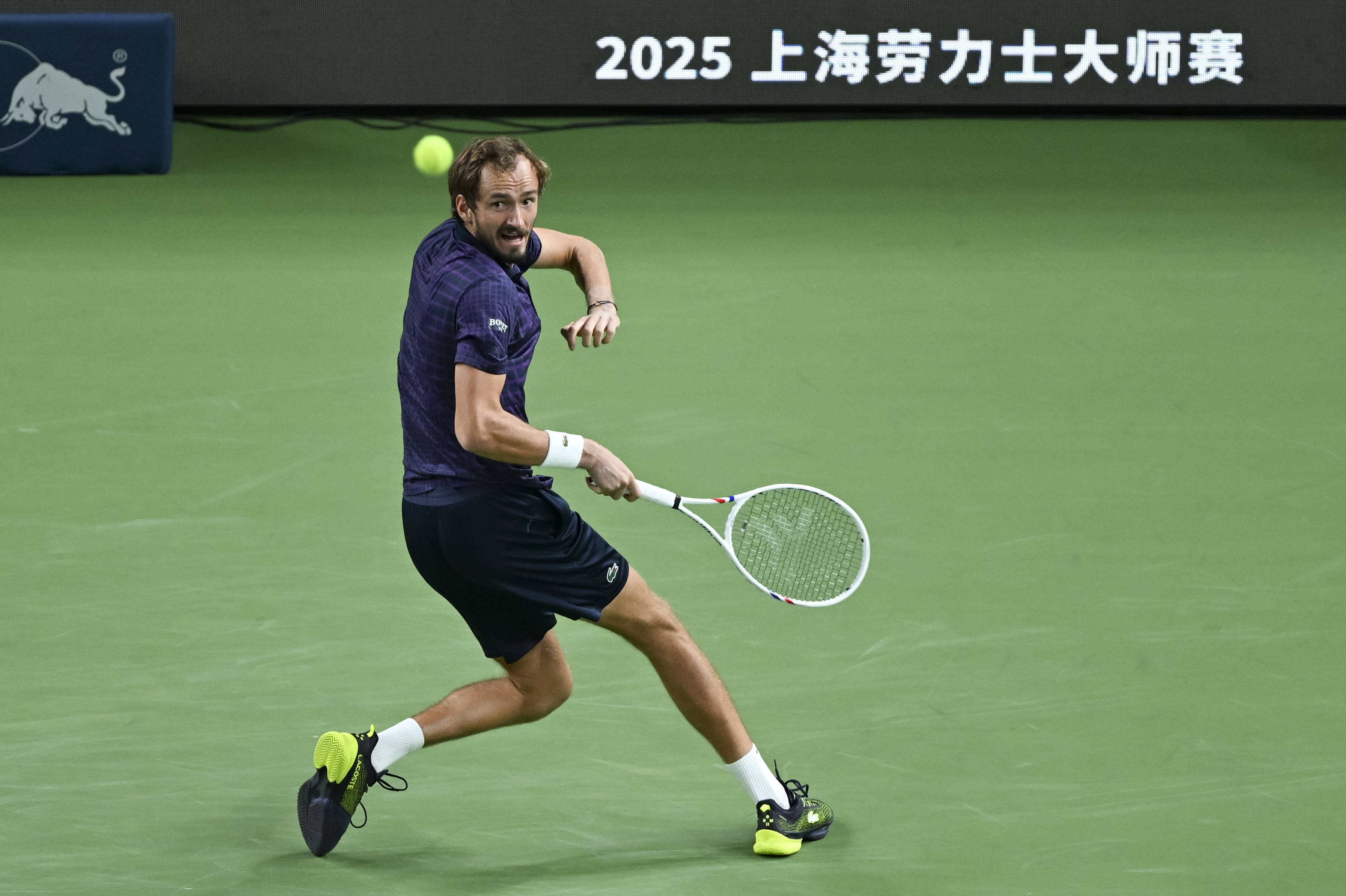 意大利网球队绝杀法国网球队,梅德韦杰夫制霸全场的简单介绍 意大利网球队绝杀法国网球队,梅德韦杰夫制霸全场的简单介绍