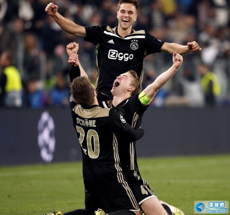 关于阿贾克斯实现惊艳逆转,晋级希望获得提升的信息 关于阿贾克斯实现惊艳逆转,晋级希望获得提升的信息