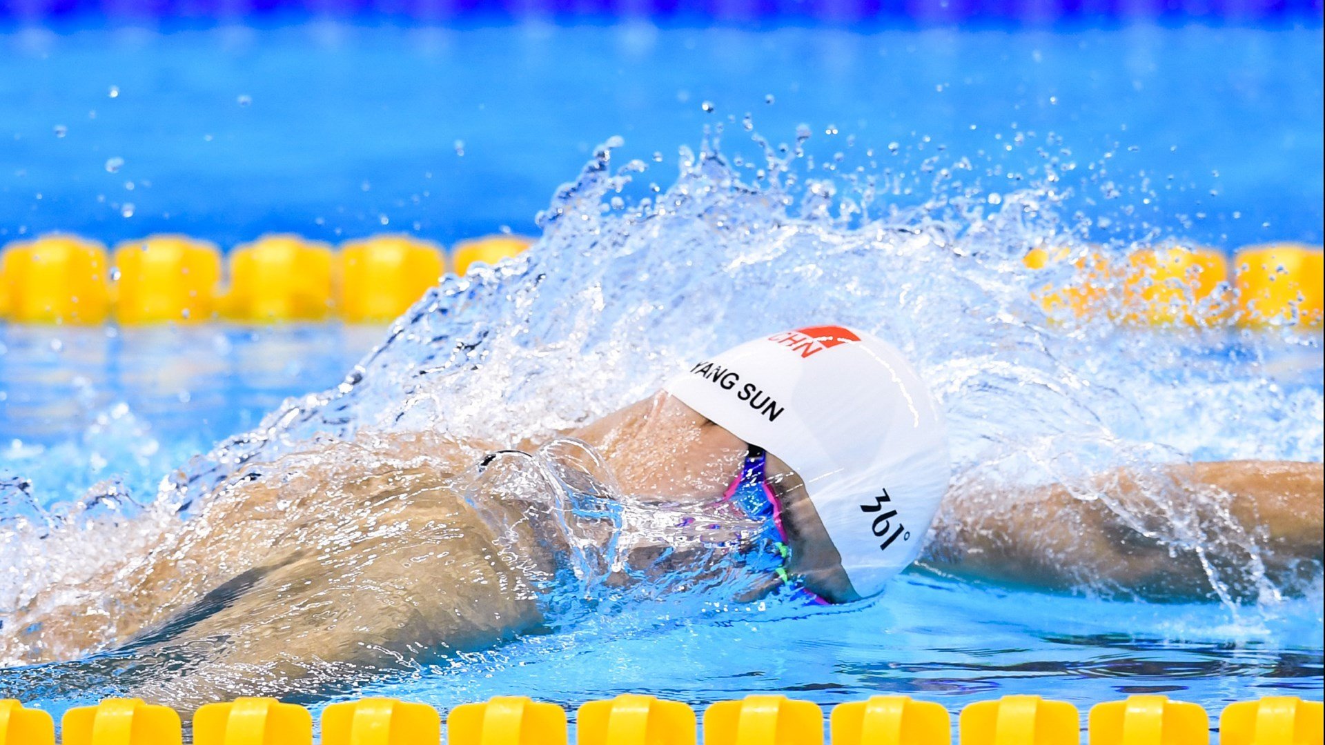 恩比德爆发并非唯一关键，猛龙团队协作正面击溃山西队