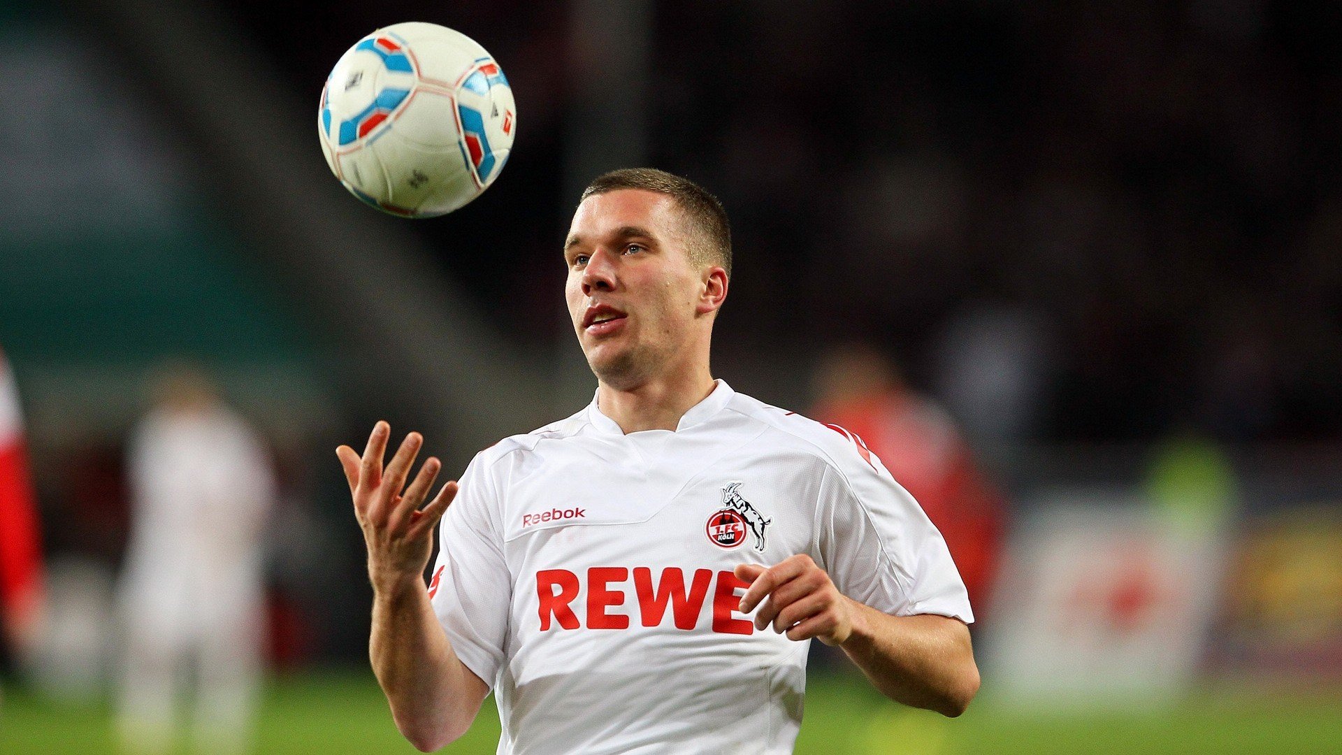 拉亚独舞之夜，苏格兰防线在风暴中崩塌，马赛战术革命初现峥嵘