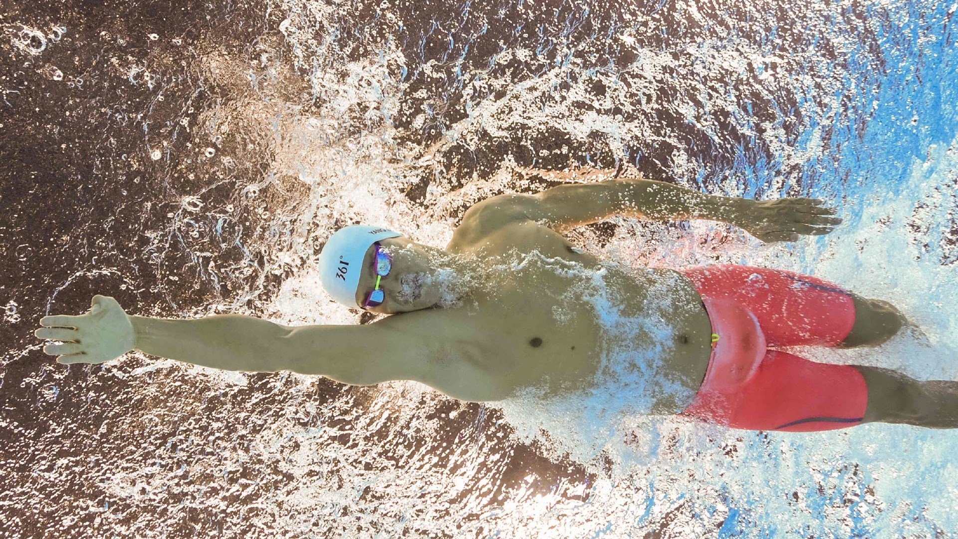 马赛轻取瑞士，布鲁诺惊艳四座，一场战术与天赋的完美交响